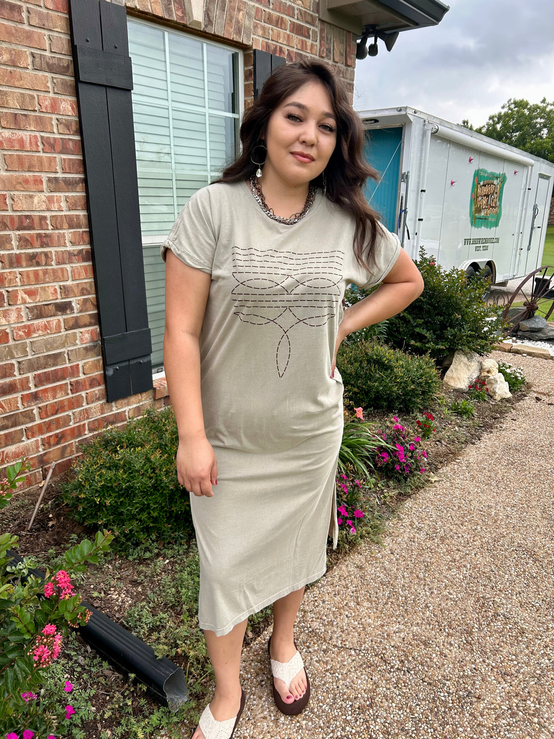 Boot Stitch Tee Shirt Maxi Dress-BLACK & TAN AVAILABLE