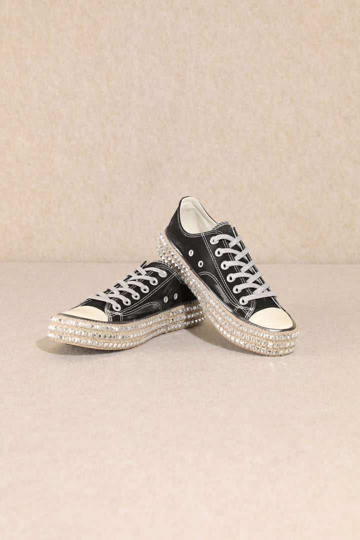 Billie Black Low Top Sneakers-LAST ONES CLOSEOUT!!