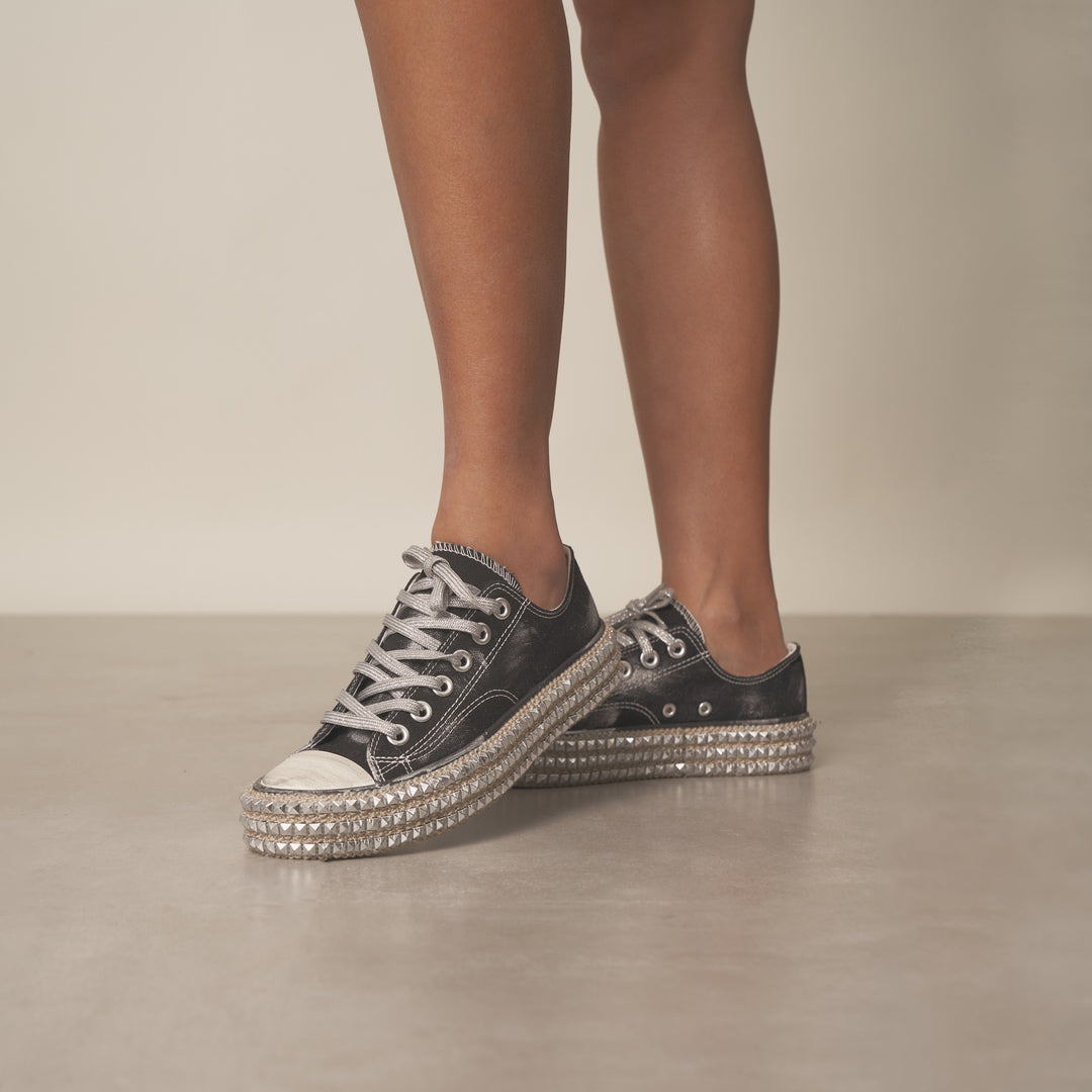 Billie Black Low Top Sneakers-LAST ONES CLOSEOUT!!