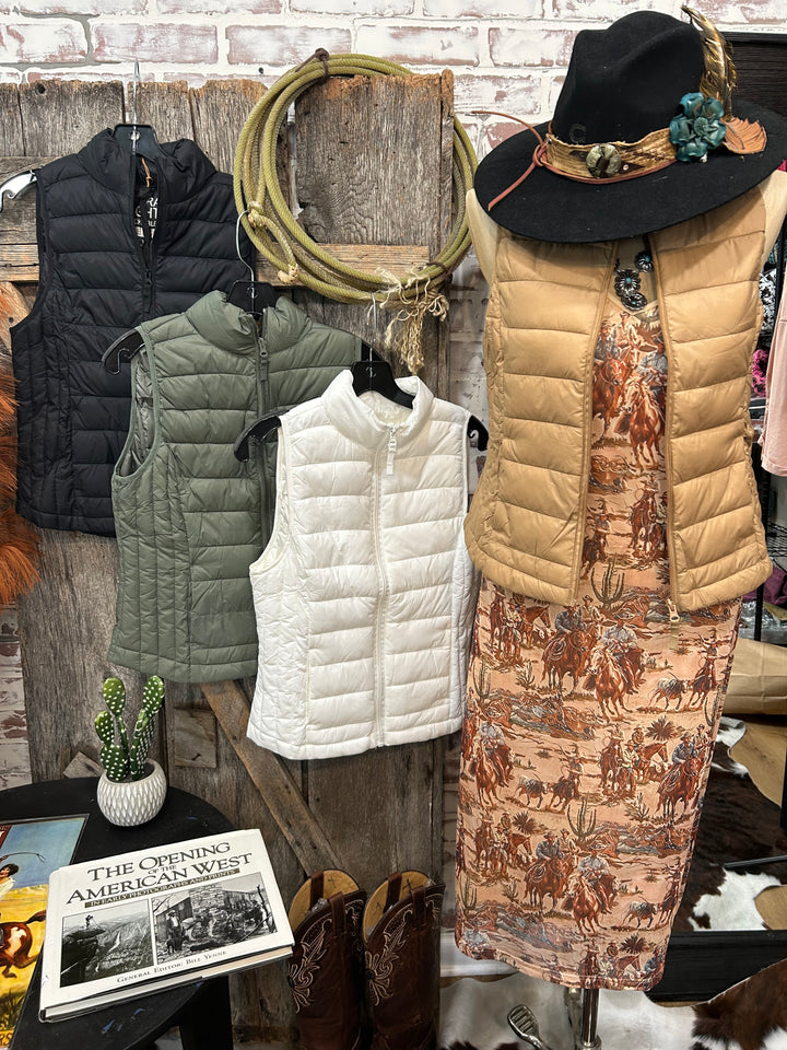 Packable Quilted Puffer Vest