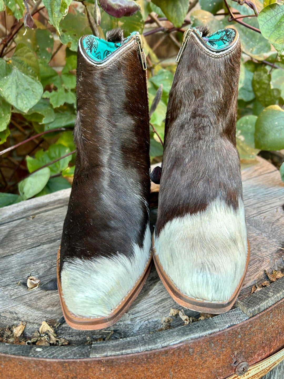 Laramie Plains Cowhide Booties