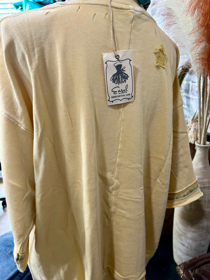 Easel PALE YELLOW RAGGED STAR PATCH TOP