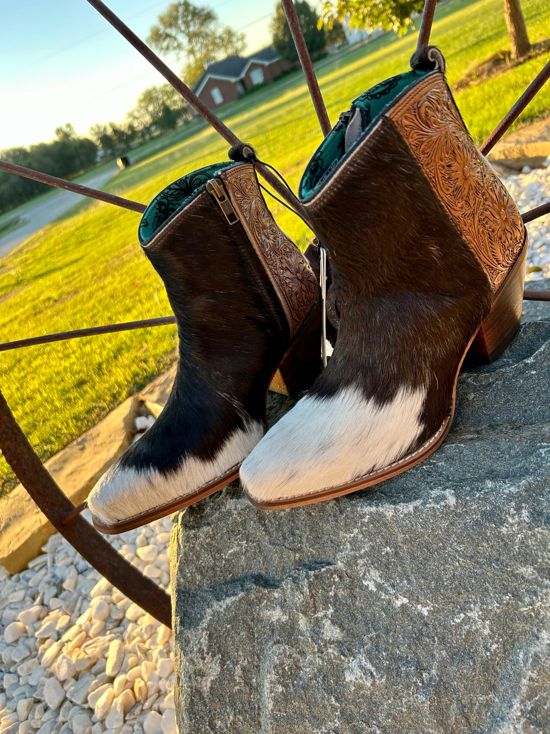 Laramie Plains Cowhide Booties